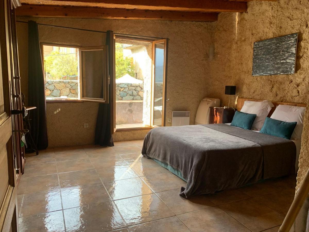 코르바라 Le Patio. Casa Mucchielli B&B 외부 사진